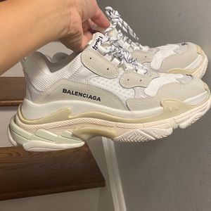 Balenciaga Triple S